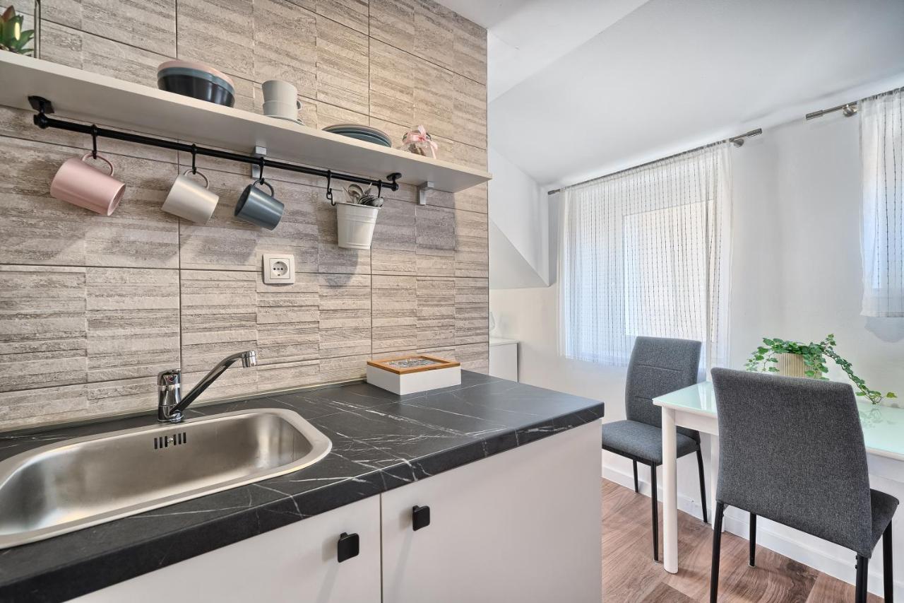 Loft Rooms Split Exterior foto